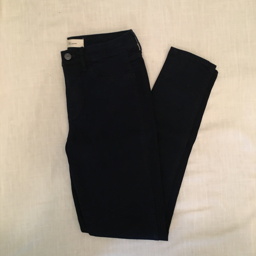 Gap 1969 Easy Legging Jeans NWOT